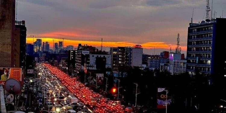 Embouteillages XXL : Comment Kinshasa la belle est devenue une prison à ciel ouvert