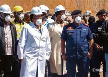 Kolwezi: des creuseurs percent un remblai de KCC et déclenchent une urgence radiologique nationale